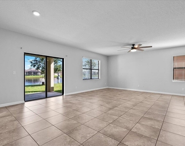 6270 Nw Regent Street - Photo Thumbnail 7