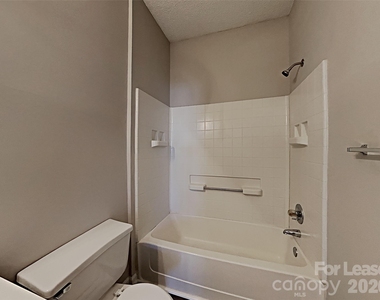 423 Cottonwood Park Drive - Photo Thumbnail 14