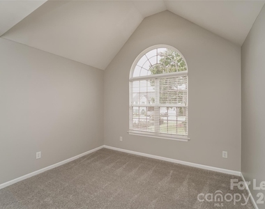 140 Dunnell Road - Photo Thumbnail 11
