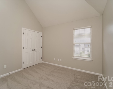 140 Dunnell Road - Photo Thumbnail 10