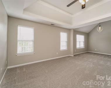 140 Dunnell Road - Photo Thumbnail 8