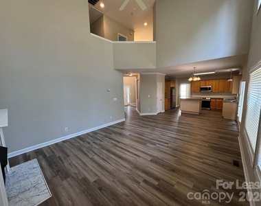 11432 Mcginns Trace Court - Photo Thumbnail 11
