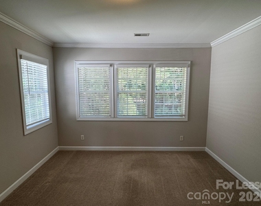 11432 Mcginns Trace Court - Photo Thumbnail 13