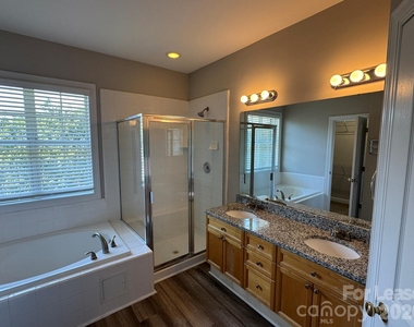 11432 Mcginns Trace Court - Photo Thumbnail 17
