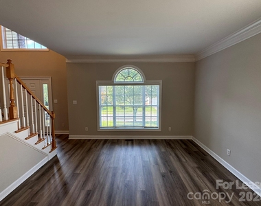 11432 Mcginns Trace Court - Photo Thumbnail 4