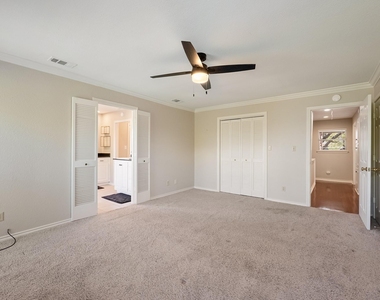 3326 Augusta Boulevard - Photo Thumbnail 19