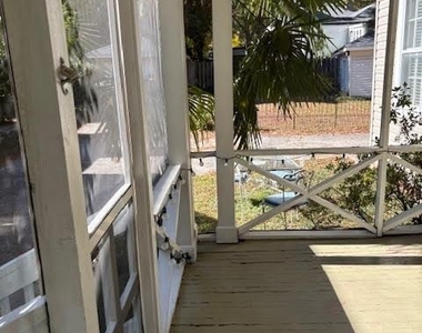 613 S York Street - Photo Thumbnail 42