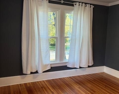 613 S York Street - Photo Thumbnail 30