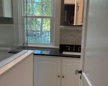 613 S York Street - Photo Thumbnail 31
