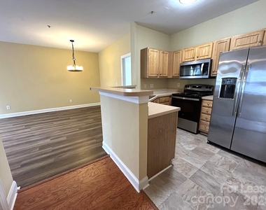 6724 Mallard Park Drive - Photo Thumbnail 1