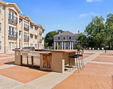 3102 Kings Road - Photo Thumbnail 19