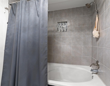 3102 Kings Road - Photo Thumbnail 15