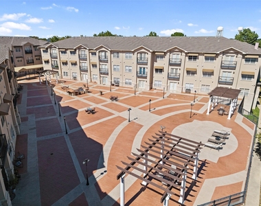 3102 Kings Road - Photo Thumbnail 20