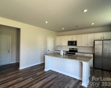 621 High Hill Drive - Photo Thumbnail 14