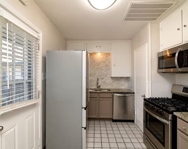 4738 El Campo Avenue - Photo Thumbnail 9