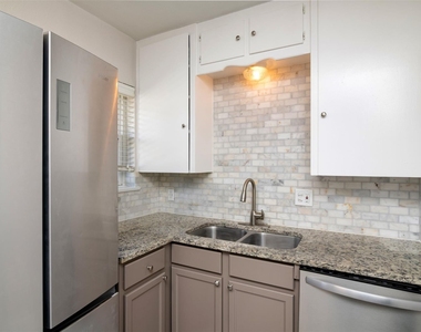 4738 El Campo Avenue - Photo Thumbnail 8