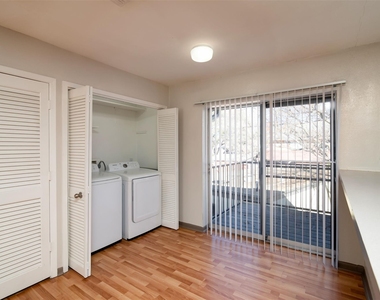 4738 El Campo Avenue - Photo Thumbnail 10