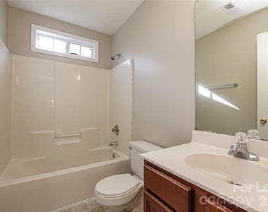 1012 Missouri River Lane - Photo Thumbnail 10