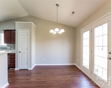 1012 Missouri River Lane - Photo Thumbnail 6