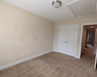 756 King Fisher Lane - Photo Thumbnail 19