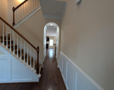 756 King Fisher Lane - Photo Thumbnail 3