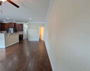 756 King Fisher Lane - Photo Thumbnail 8