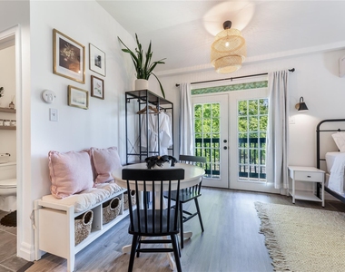 2402 Misty Lane - Photo Thumbnail 6
