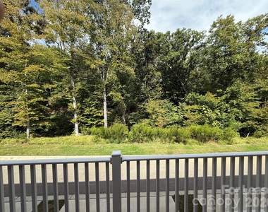 406 Serenity Circle - Photo Thumbnail 22