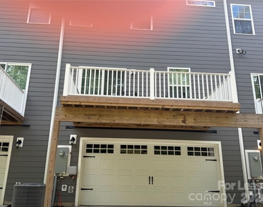 406 Serenity Circle - Photo Thumbnail 24