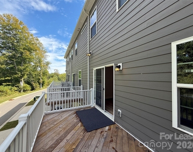 406 Serenity Circle - Photo Thumbnail 21