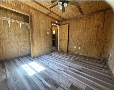 370 Private Road 4379 - Photo Thumbnail 4