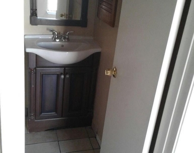 9811 Walnut Street - Photo Thumbnail 10