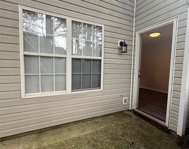 10281 University Park Lane - Photo Thumbnail 25