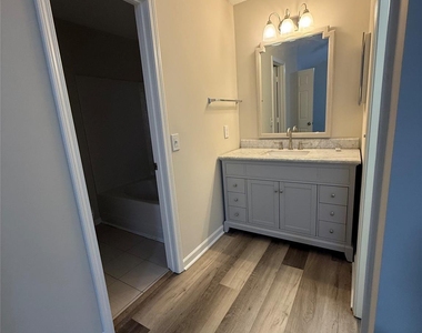 10281 University Park Lane - Photo Thumbnail 21