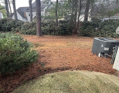 10281 University Park Lane - Photo Thumbnail 24
