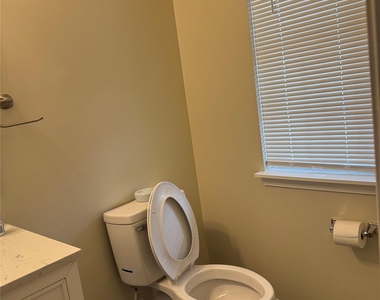 10281 University Park Lane - Photo Thumbnail 2