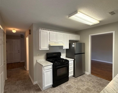 3505 Fortis Lane - Photo Thumbnail 6
