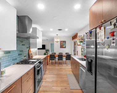 1244 Sw 5th Street - Photo Thumbnail 17