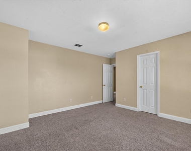 2613 Sundance Drive - Photo Thumbnail 23