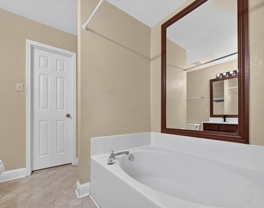 2613 Sundance Drive - Photo Thumbnail 19
