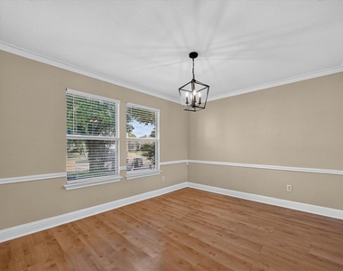 2613 Sundance Drive - Photo Thumbnail 4