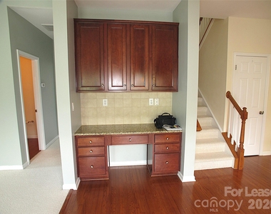 3012 Stevens Schultz Lane - Photo Thumbnail 3