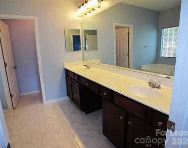 3012 Stevens Schultz Lane - Photo Thumbnail 8