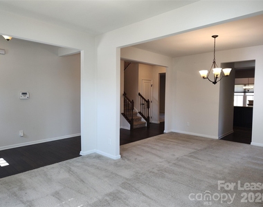 1737 Mill Creek Lane - Photo Thumbnail 15