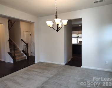 1737 Mill Creek Lane - Photo Thumbnail 13