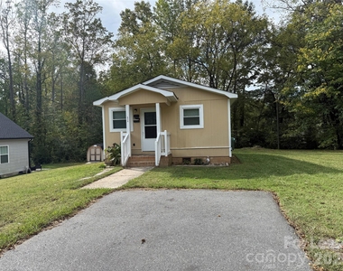 514 Wilson Street - Photo Thumbnail 1