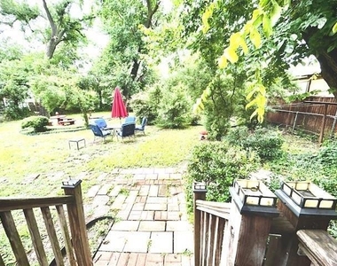 1103 L Avenue - Photo Thumbnail 19