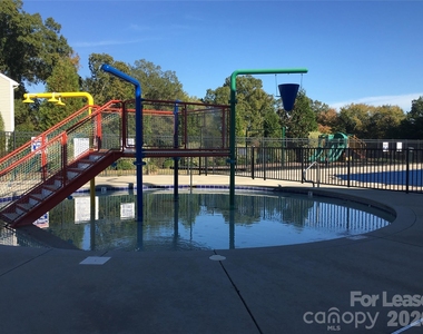 11701 Village Pond Drive - Photo Thumbnail 23