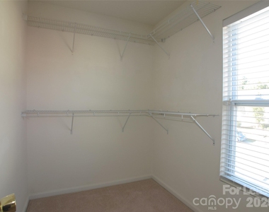 11701 Village Pond Drive - Photo Thumbnail 14