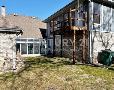 812 Newport Road - Photo Thumbnail 30